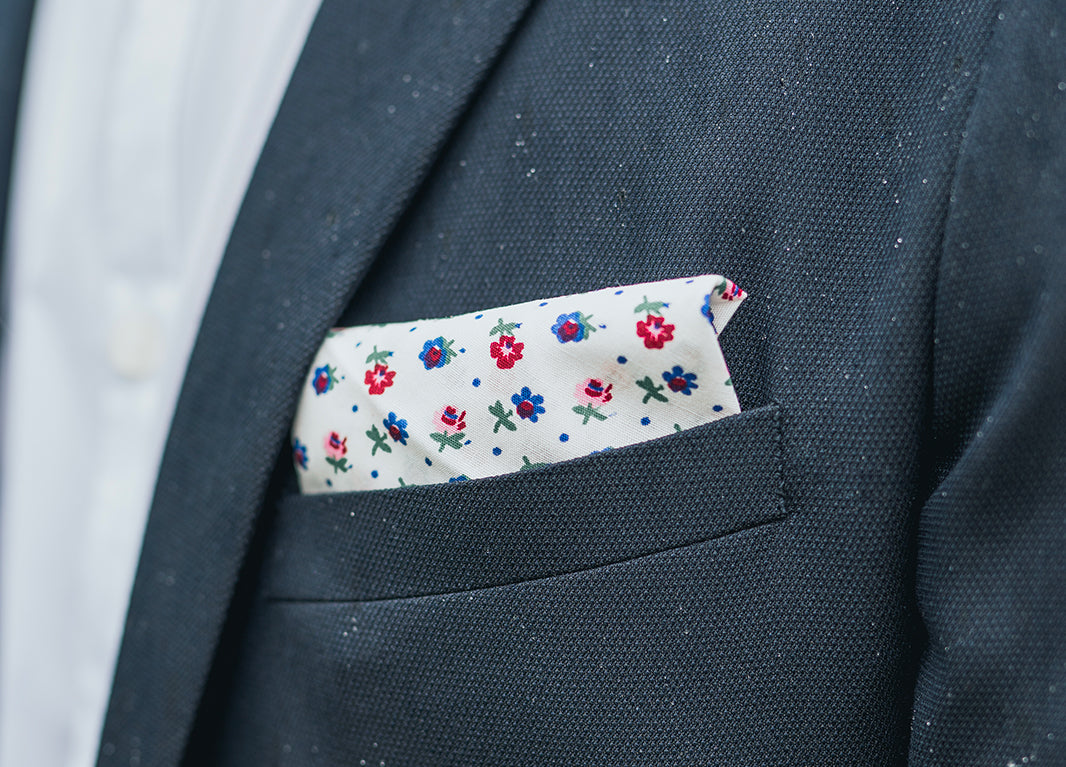 pochette de costume unipap's Bild