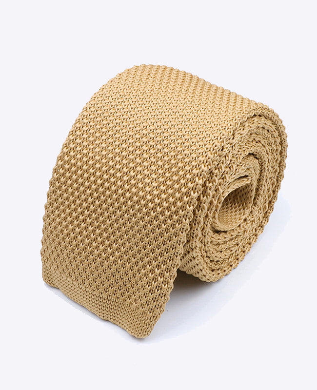 Goldfarbene Strickkrawatte für Herren «Léon»