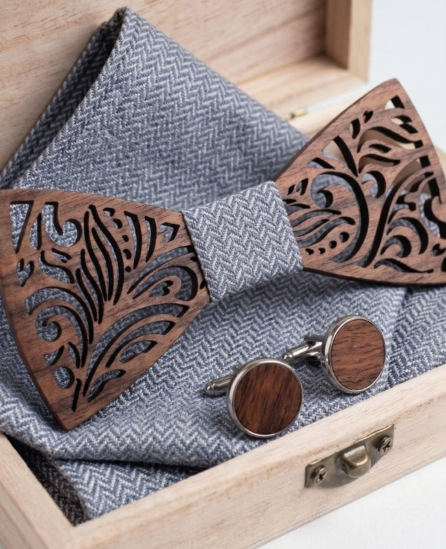 Geschenkbox Herren-Fliege grau aus Holz „Baptiste"